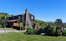 Country Lodge Kinloch